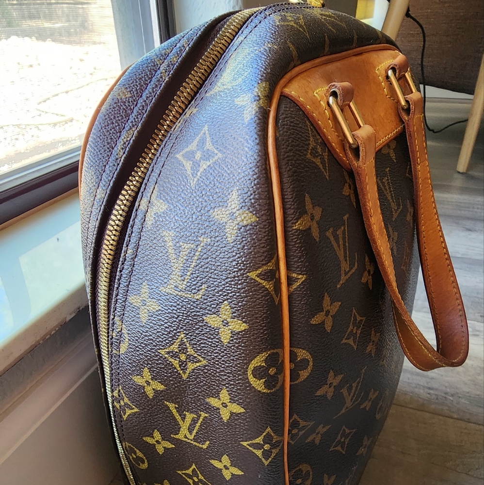 Louis Vuitton Excursion Handbag #travel #overnight  bag - Picture 5 of 16